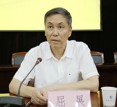 屈_2856 - 副本.JPG